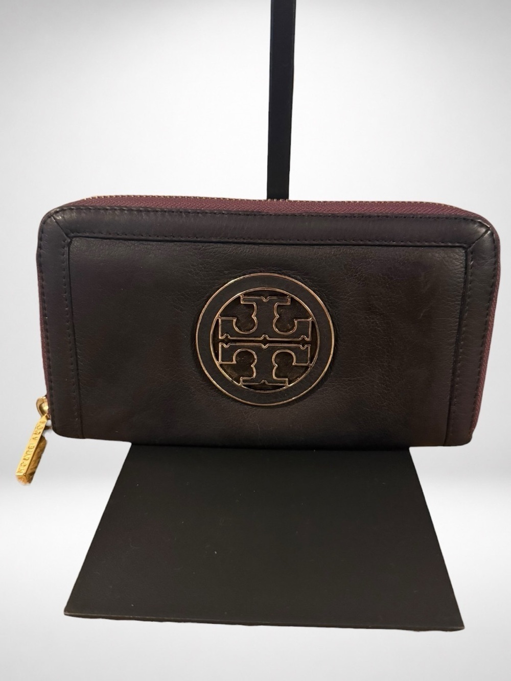 Tory Burch Amanda Continental Zip Around Wallet Women’s Leather Eggplant Purple